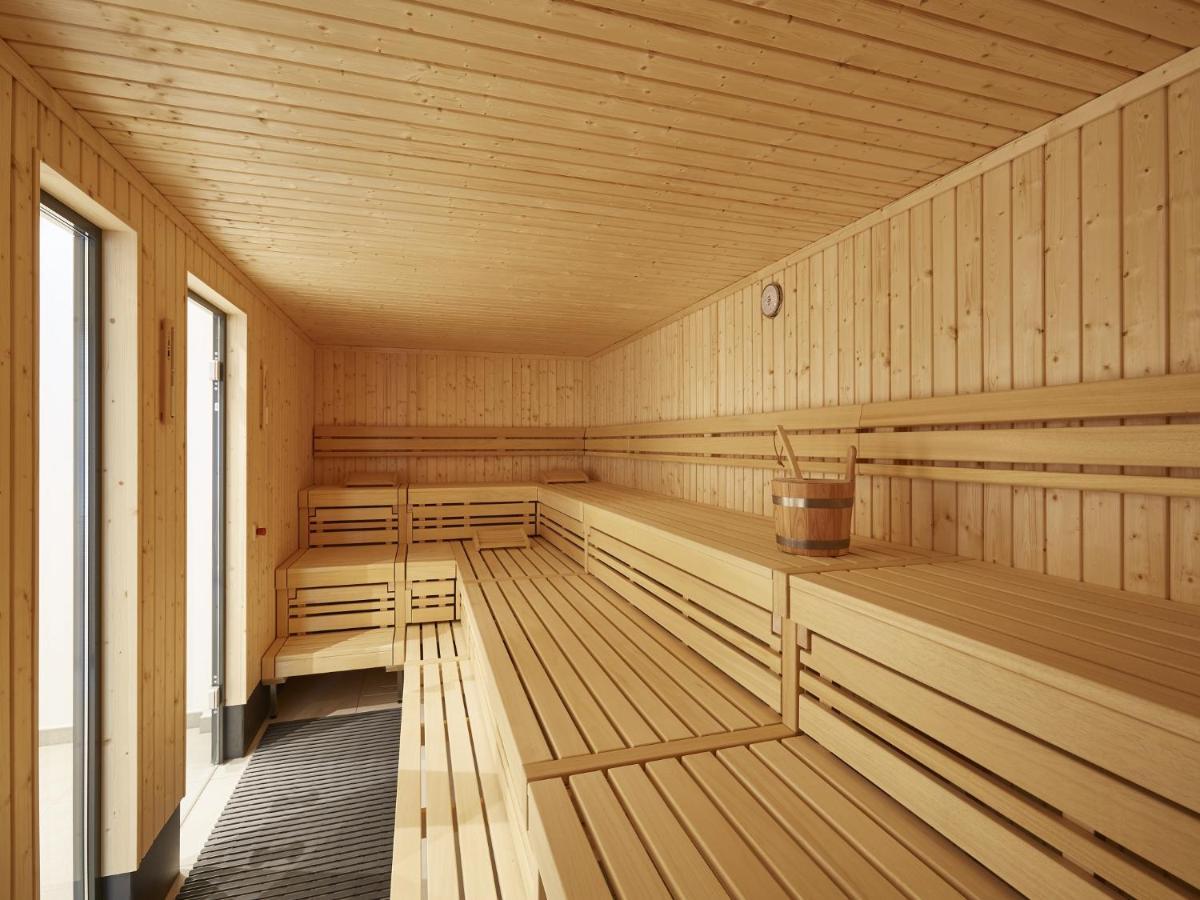 Reetland Am Meer - Premium Reetdachvilla Mit 3 Schlafzimmern, Sauna Und Kamin E24 Dranske Dış mekan fotoğraf